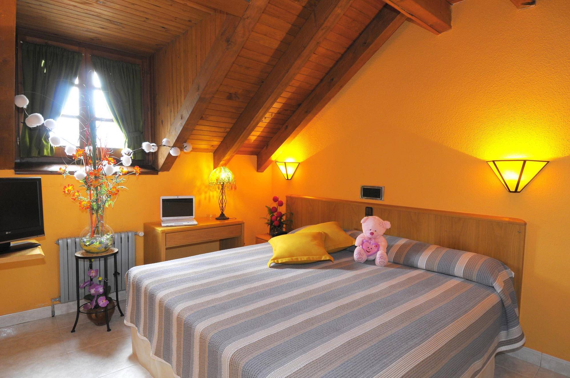 San Anton Benasque Otel Oda fotoğraf